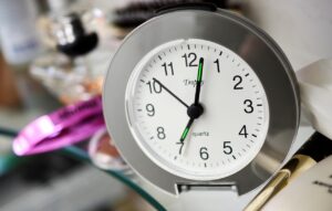 証券口座の口座開設にかかる時間はどれくらい？